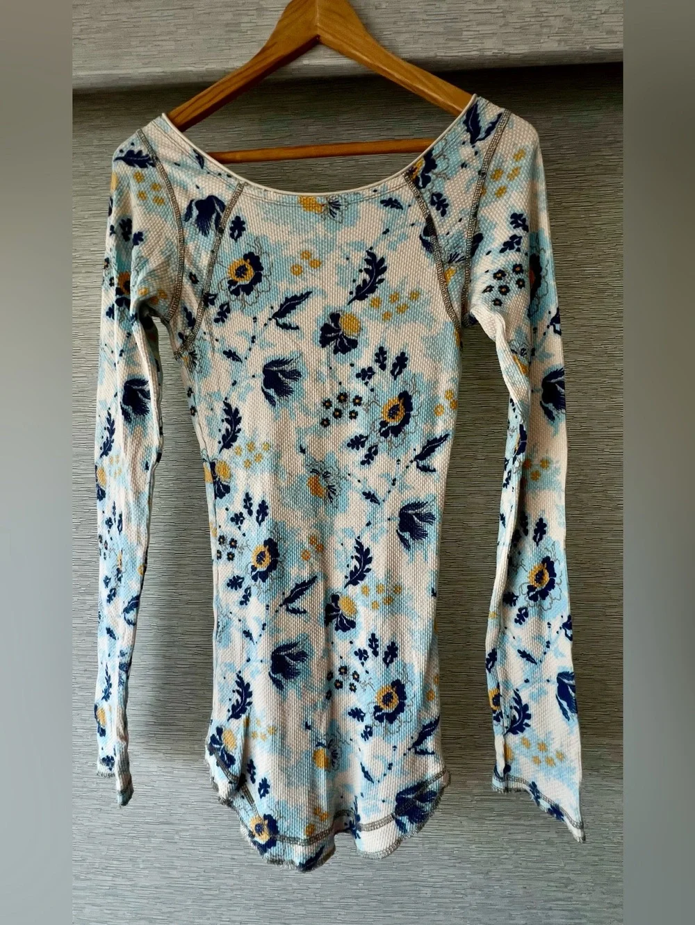 Free People Floral Long-Sleeve Waffle Texture Slim Fit NWOT